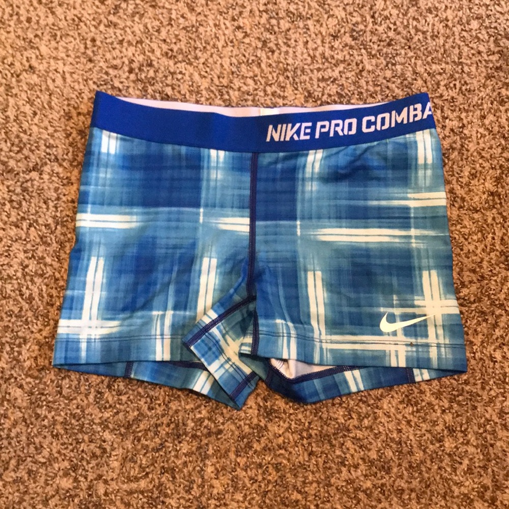 Nike pro combat shorts